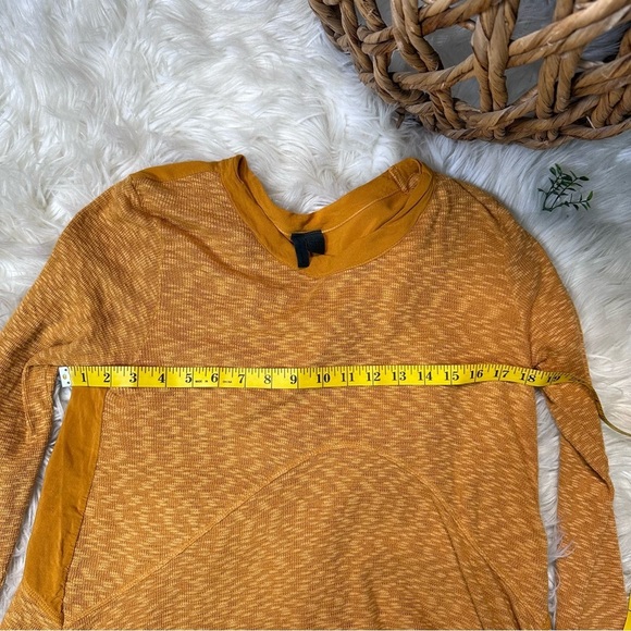 Anthropologie left of center dara knit mustard pull over long sleeve - Picture 10 of 11